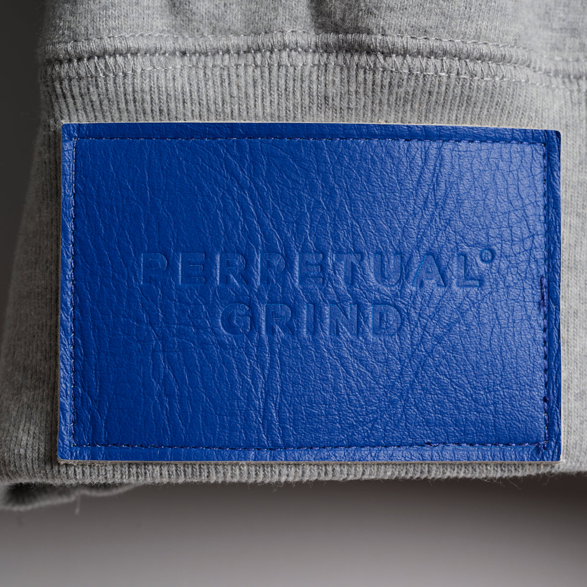 POSTER ARCH HOODIE (Sueded)