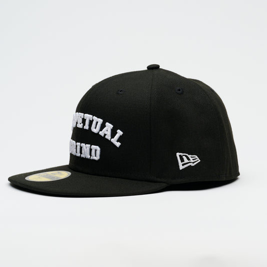 Curve/New Era Black Fitted