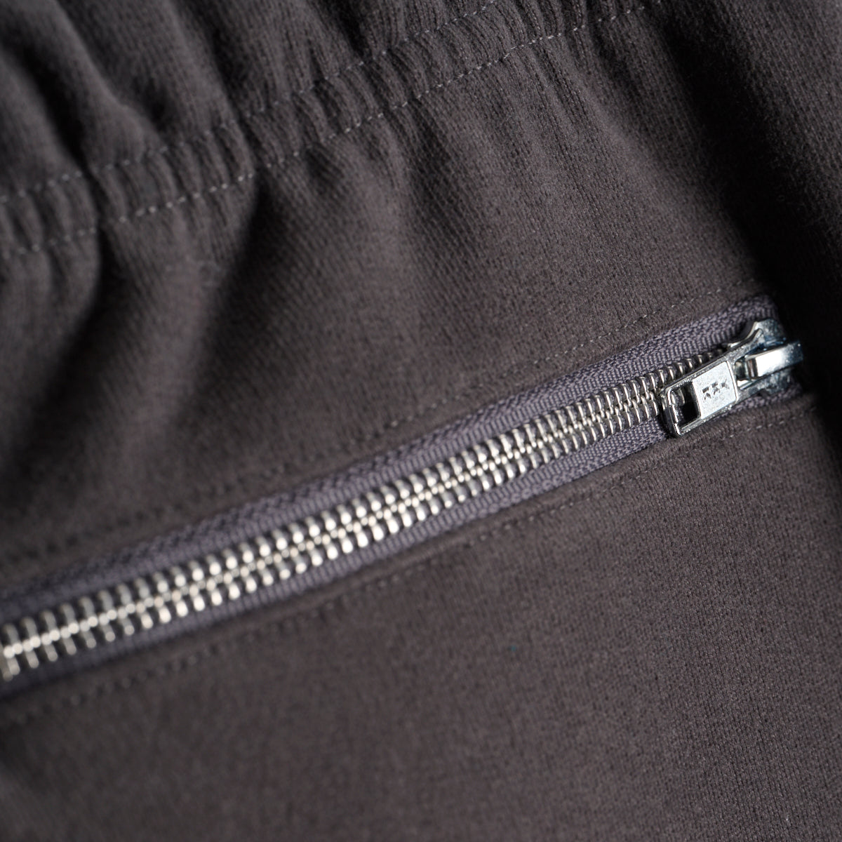 PILL SWEATPANT (Sueded)